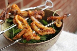Mực nướng sa tế cay cay ngon tuyệt!