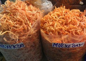 Mực xé sợi tẩm gia vị