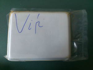 Có chữ Vip ở mặt sau của bao bì