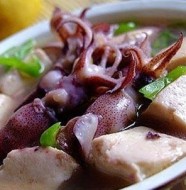 Mực nấu đậu phụ lạ mà ngon