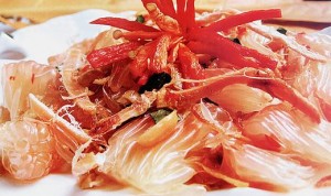Gỏi bưởi mực khô - món ăn ngon cho cả nhà cùng nhâm nhi