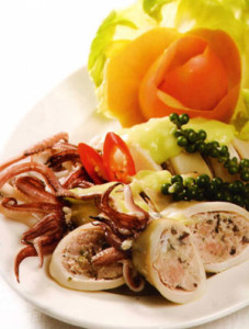 Mực hấp sốt tiêu xanh